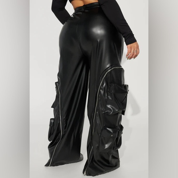 Fashion Nova Black Wide Leg Pants - Picture 2 of 4